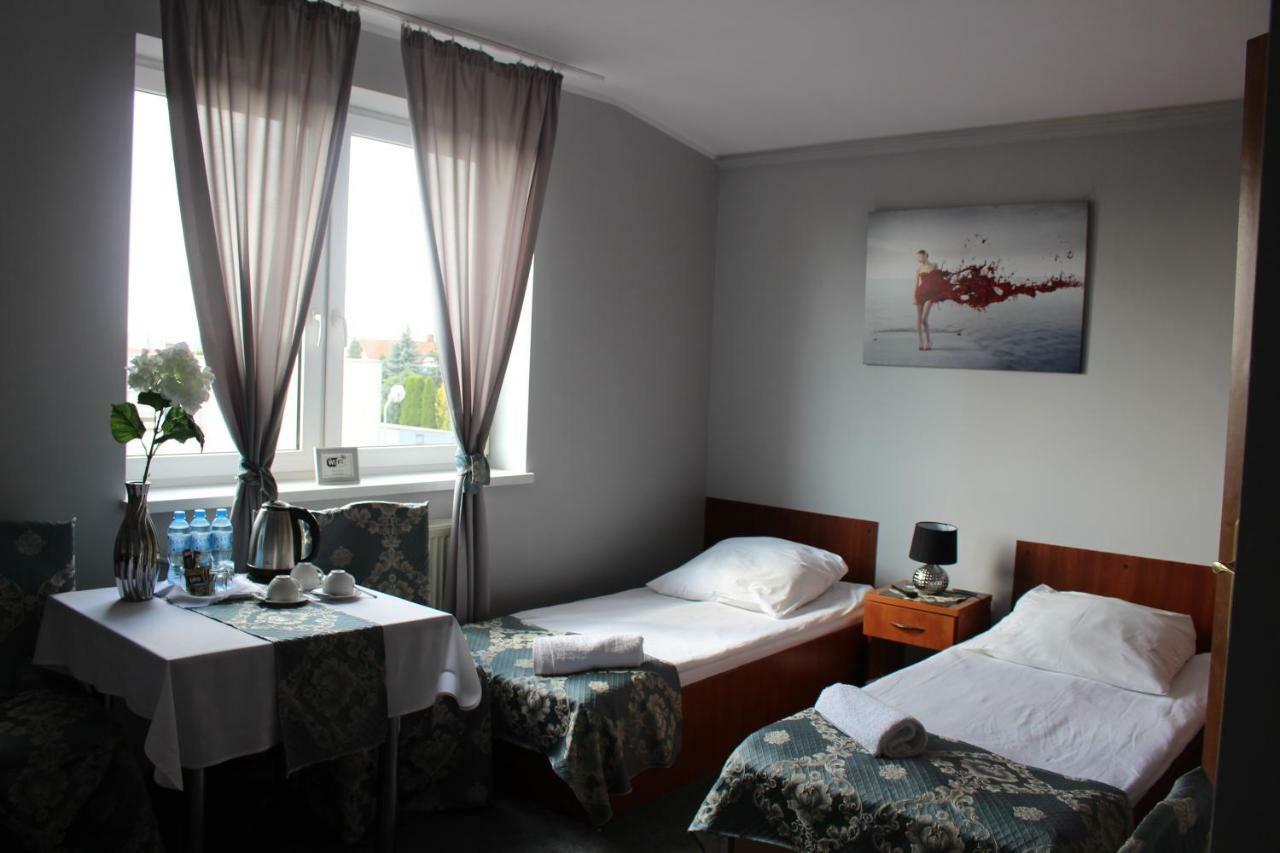 Restauracja Hotel Kassandra เชสเนีย ภายนอก รูปภาพ