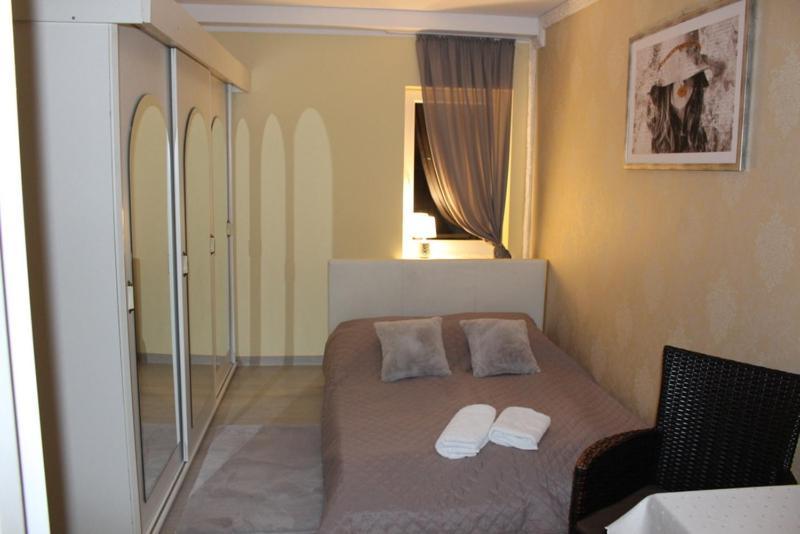 Restauracja Hotel Kassandra เชสเนีย ภายนอก รูปภาพ