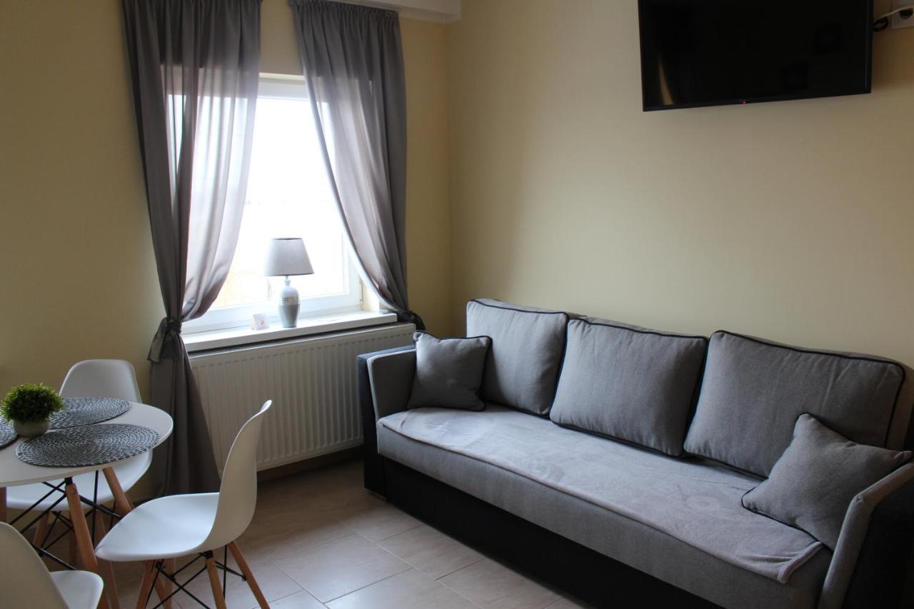Restauracja Hotel Kassandra เชสเนีย ภายนอก รูปภาพ
