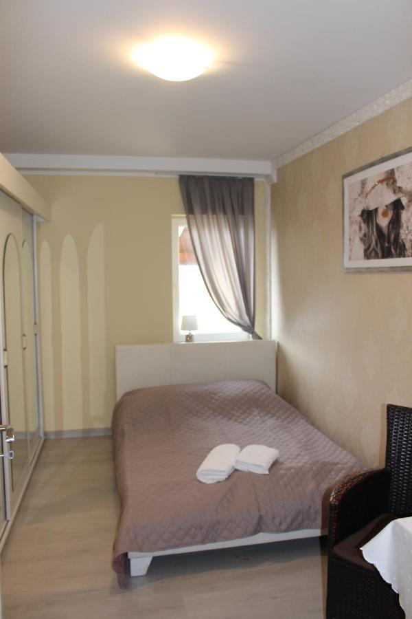 Restauracja Hotel Kassandra เชสเนีย ภายนอก รูปภาพ